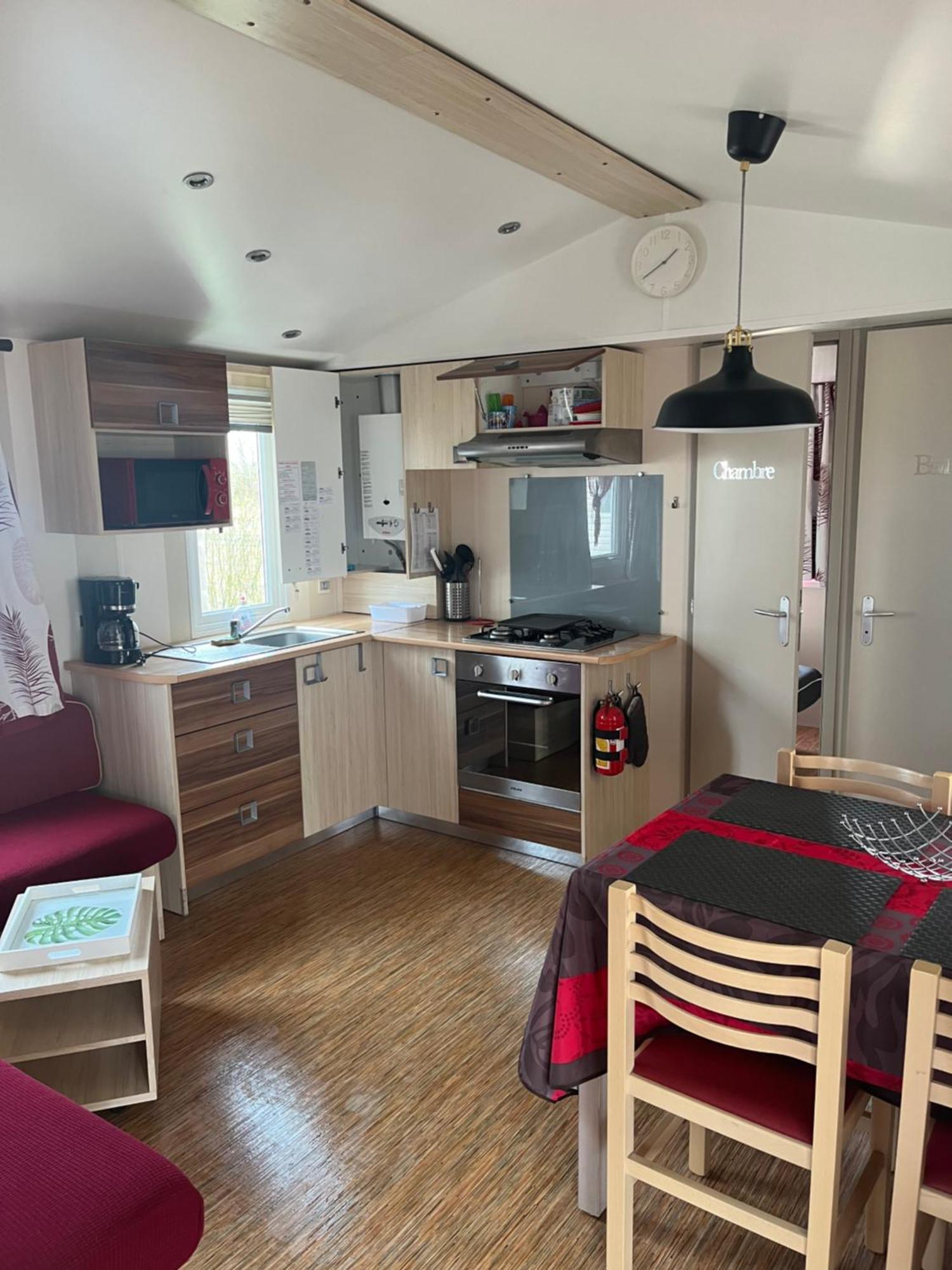 Mobilhome Camping Proche Des Plages Saint-Jean-de-Monts Eksteriør bilde